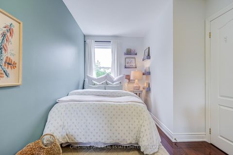 Photo 19 at 89 Frater Avenue, East York, Toronto