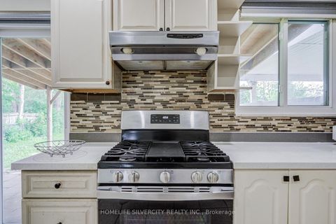 Photo 6 at 160 Purvis Crescent, Malvern, Toronto