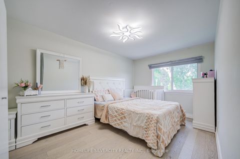 Photo 7 at 160 Purvis Crescent, Malvern, Toronto