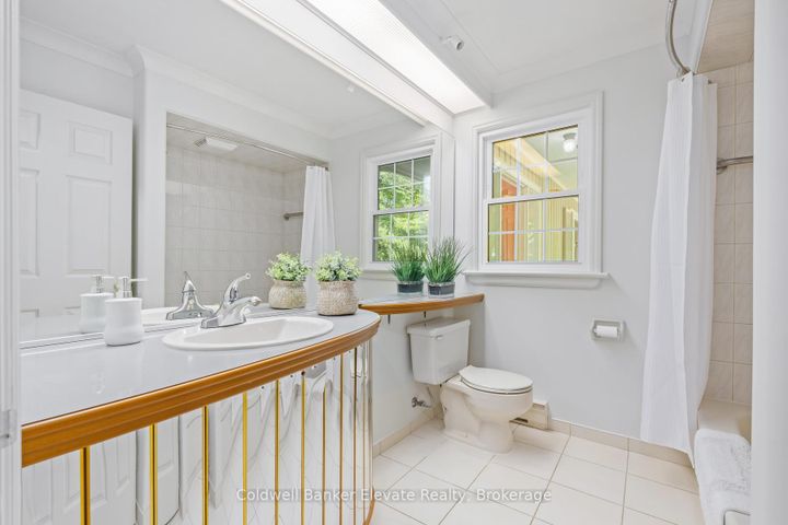 Photo 19 at 9761 Eighth Line, Georgetown, Halton Hills