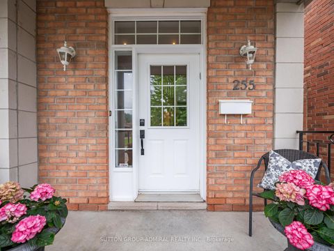 Photo 3 at 255 Cocksfield Avenue, Bathurst Manor, Toronto