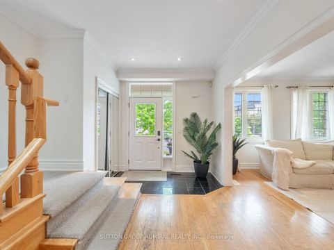 Photo 5 at 255 Cocksfield Avenue, Bathurst Manor, Toronto