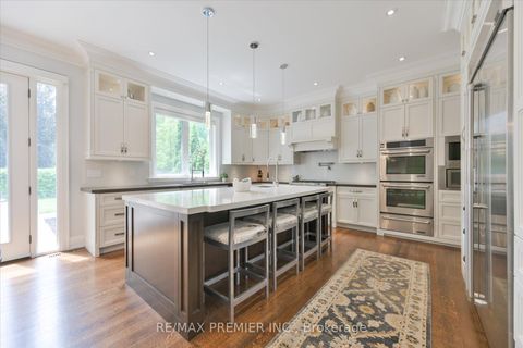 Photo 10 at 3 Cowley Avenue, City Centre West, Toronto