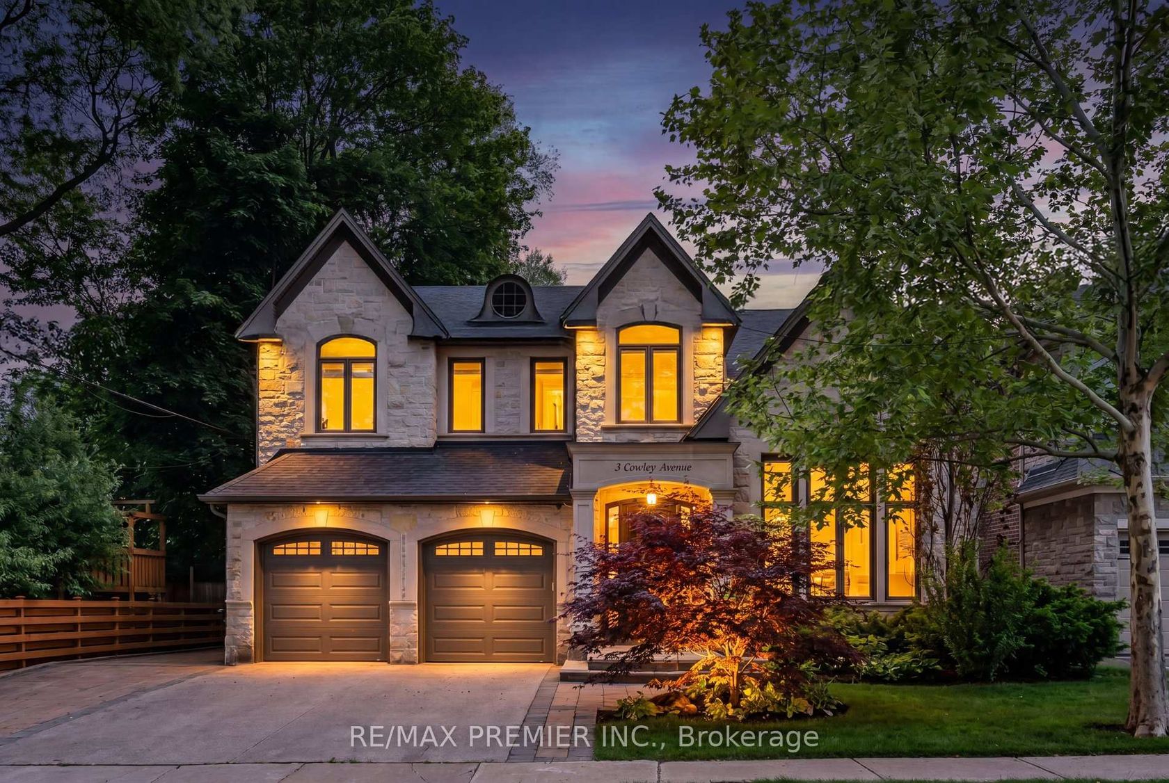3 Cowley Avenue, City Centre West, Toronto 