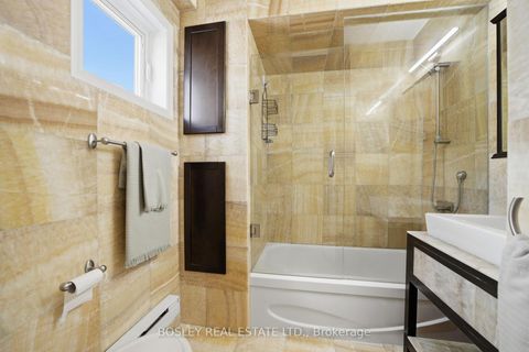 Photo 26 at B - 889 Adelaide Street W, Niagara, Toronto