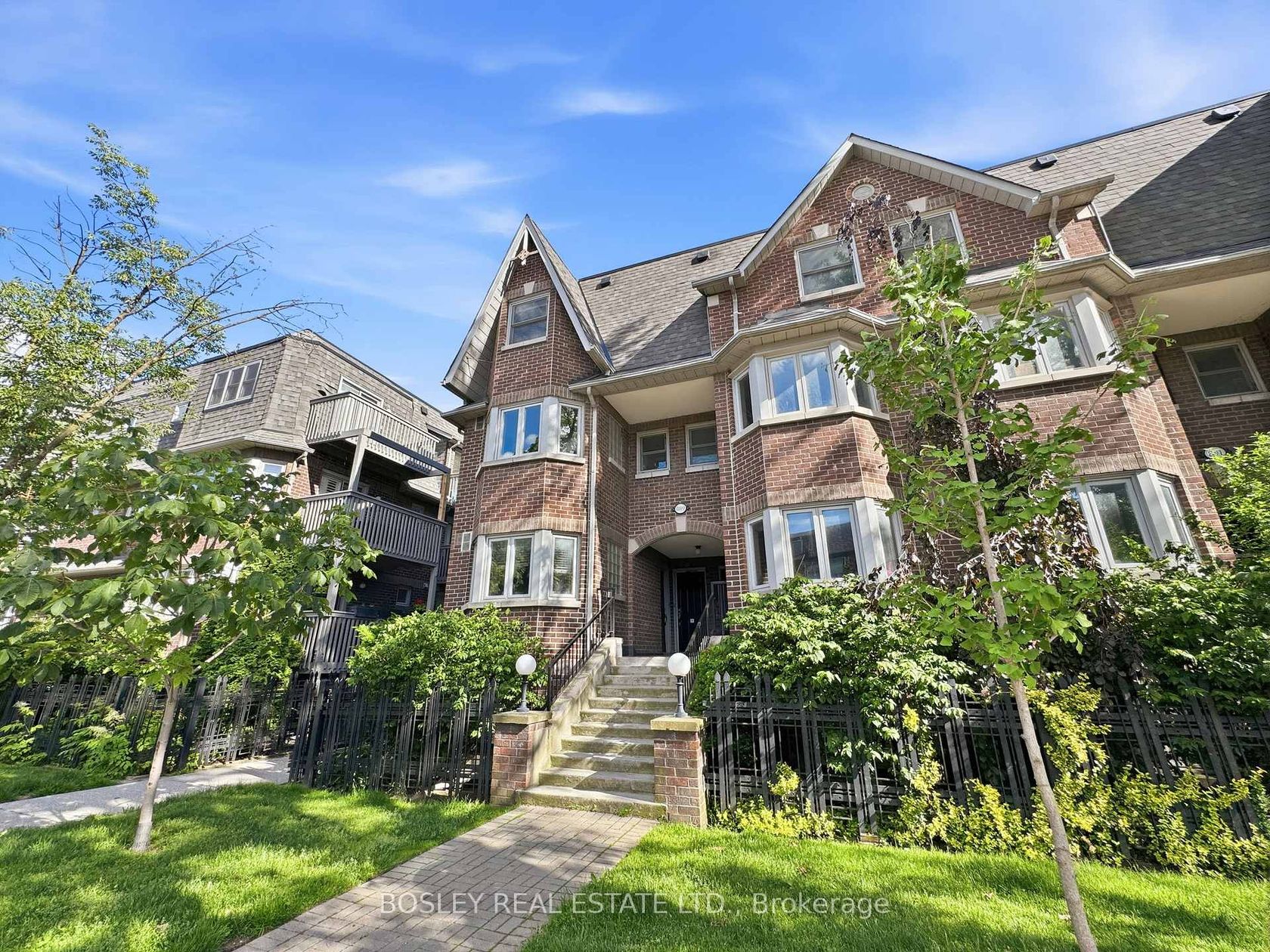 B - 889 Adelaide Street W, Niagara, Toronto photo 7