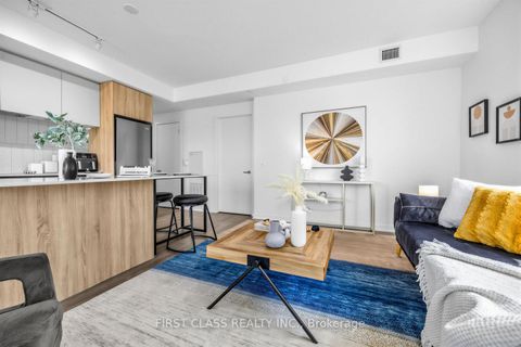 Photo 6 at 1111 - 7950 Bathurst Street, Beverley Glen, Vaughan