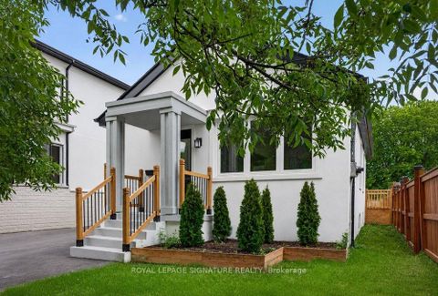 Photo 1 at 297 Kennedy Road, Cliffside, Toronto