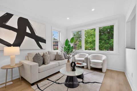 Photo 5 at 297 Kennedy Road, Cliffside, Toronto