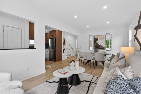 Photo 10 at 297 Kennedy Road, Cliffside, Toronto