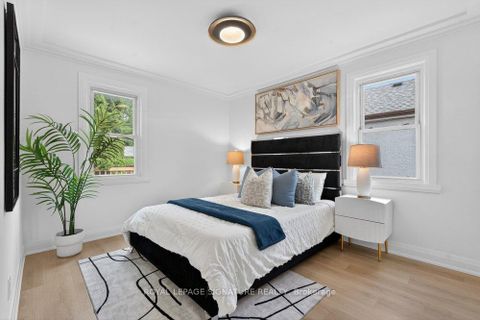 Photo 23 at 297 Kennedy Road, Cliffside, Toronto