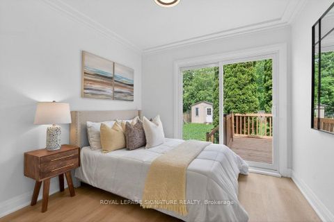 Photo 25 at 297 Kennedy Road, Cliffside, Toronto