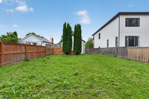 Photo 42 at 297 Kennedy Road, Cliffside, Toronto