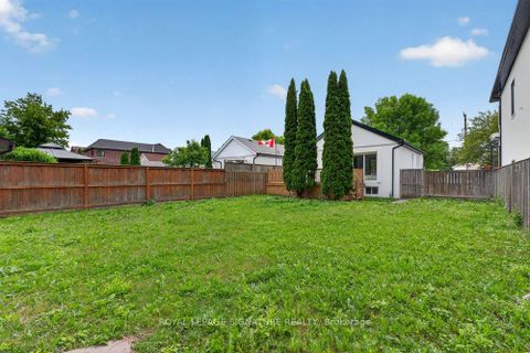 Photo 43 at 297 Kennedy Road, Cliffside, Toronto