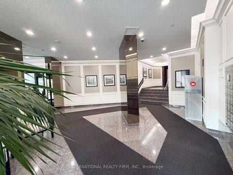 Photo 16 at PH03 - 75 Graydon Hall Drive, Donalda, Toronto