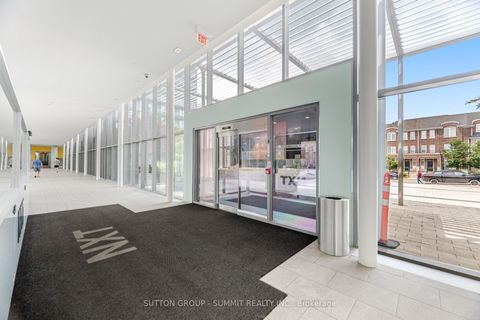 Photo 3 at 3114 - 105 THE QUEENSWAY, Swansea, Toronto