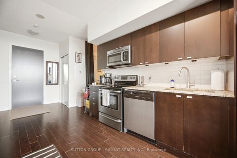 Photo 8 at 3114 - 105 THE QUEENSWAY, Swansea, Toronto