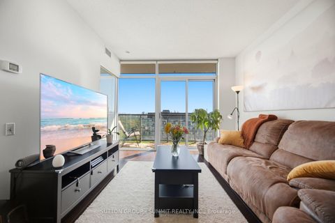 Photo 14 at 3114 - 105 THE QUEENSWAY, Swansea, Toronto