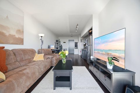 Photo 16 at 3114 - 105 THE QUEENSWAY, Swansea, Toronto