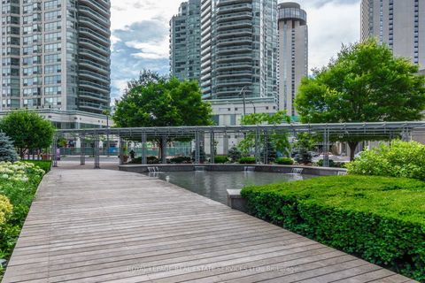 Photo 2 at 1204 - 18 Harbour Street, Waterfront Communities C1, Toronto