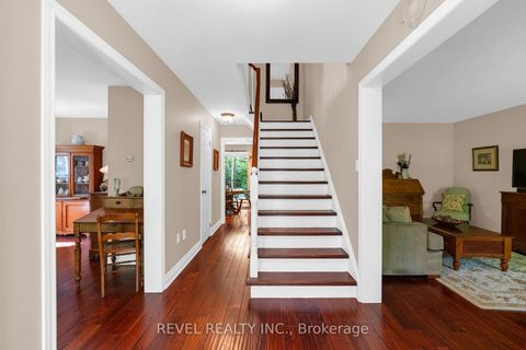 Photo 3 at 33 Falling Brook Drive, Bayshore, Barrie
