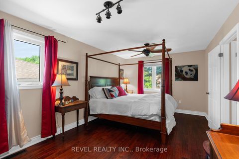 Photo 13 at 33 Falling Brook Drive, Bayshore, Barrie