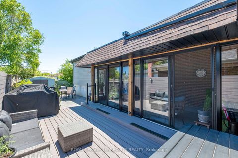 Photo 34 at 971 Oklahoma Drive, West Shore, Pickering