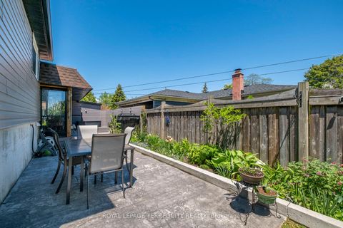 Photo 36 at 971 Oklahoma Drive, West Shore, Pickering