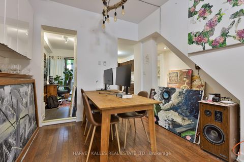 Photo 6 at 131 George Street, Moss Park, Toronto