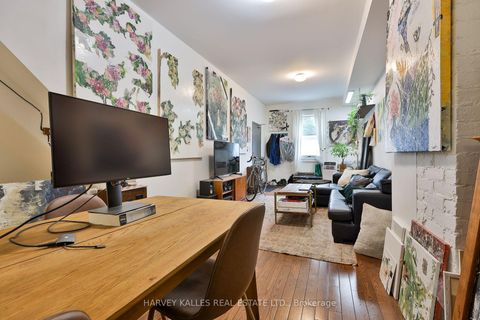 Photo 7 at 131 George Street, Moss Park, Toronto