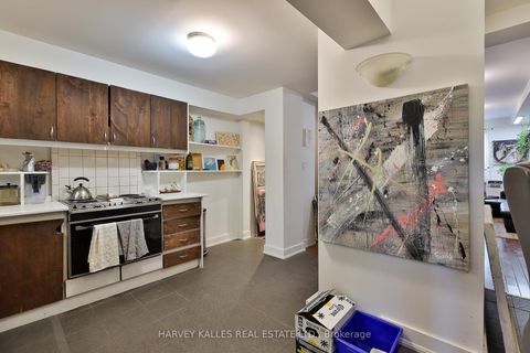 Photo 12 at 131 George Street, Moss Park, Toronto