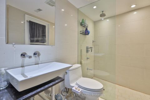 Photo 15 at 131 George Street, Moss Park, Toronto