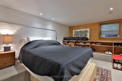 Photo 17 at 131 George Street, Moss Park, Toronto