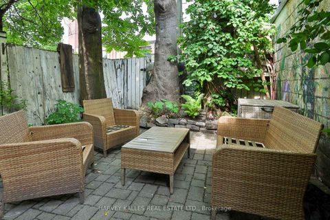 Photo 21 at 131 George Street, Moss Park, Toronto