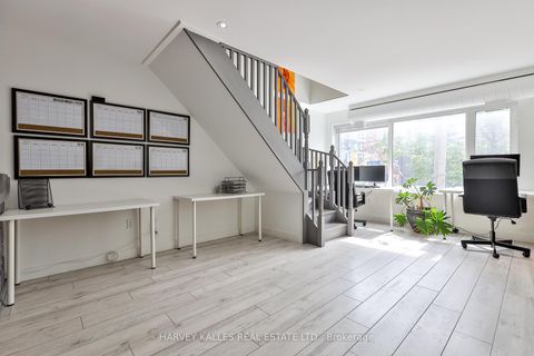 Photo 31 at 131 George Street, Moss Park, Toronto