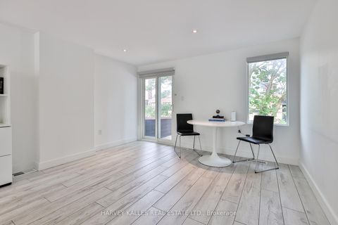Photo 37 at 131 George Street, Moss Park, Toronto