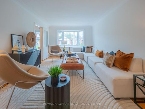 Photo 4 at 51 Floyd Avenue, Broadview North, Toronto