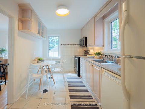 Photo 11 at 51 Floyd Avenue, Broadview North, Toronto