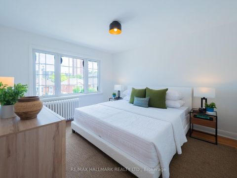 Photo 18 at 51 Floyd Avenue, Broadview North, Toronto