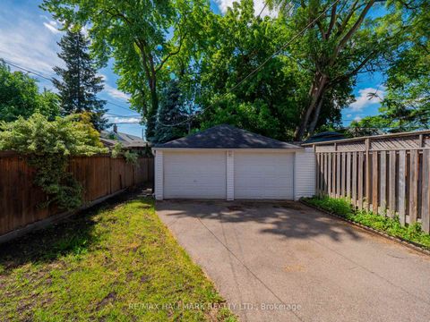 Photo 37 at 51 Floyd Avenue, Broadview North, Toronto