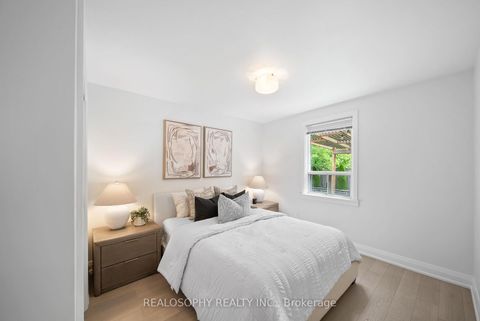 Photo 11 at 69 Squires Avenue, Parkview, Toronto