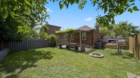 Photo 29 at 69 Squires Avenue, Parkview, Toronto