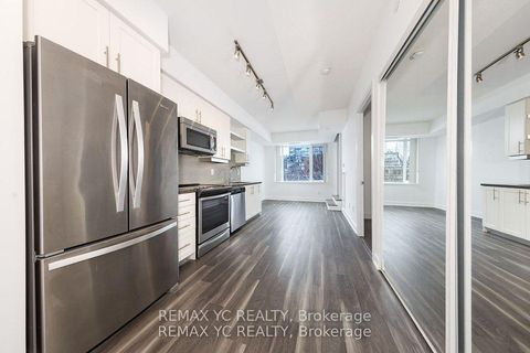 Photo 1 at 217 - 525 Adelaide Street W, Waterfront Communities C1, Toronto