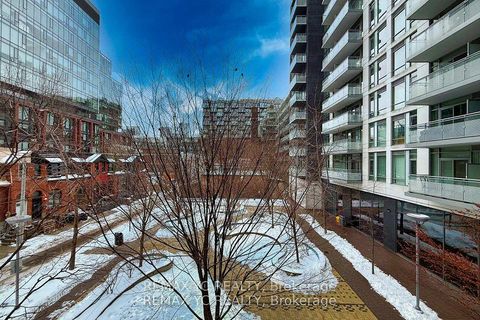 Photo 16 at 217 - 525 Adelaide Street W, Waterfront Communities C1, Toronto
