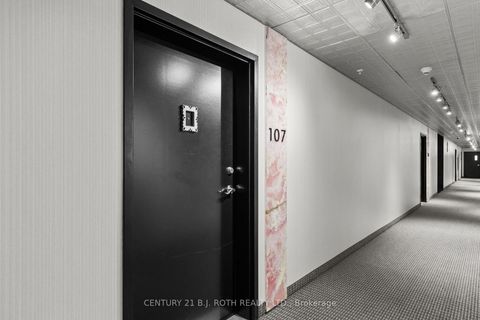 Photo 4 at 107 - 300 Essa Road, 400 West, Barrie
