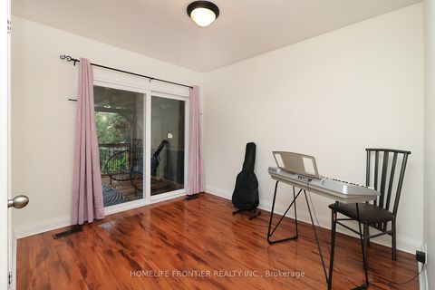 Photo 8 at 32 Coules Court, Alderwood, Toronto