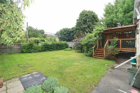 Photo 24 at 32 Coules Court, Alderwood, Toronto