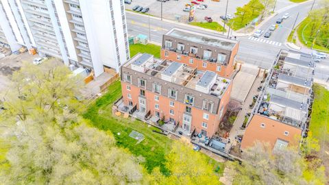 Photo 20 at 117 - 870 Jane Street, Smythe, Toronto