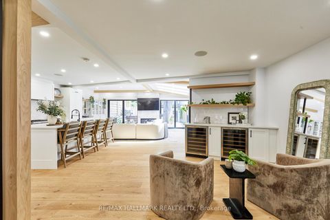 Photo 11 at 49 Sumach Street, Moss Park, Toronto