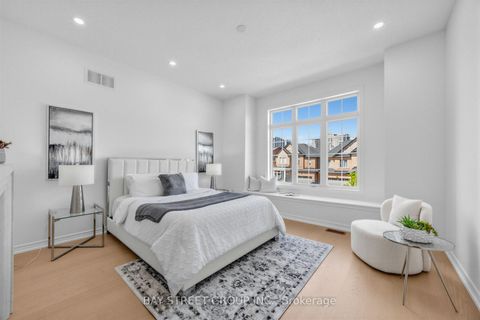 Photo 19 at 20 Alvin Curling Crescent, Milliken, Toronto
